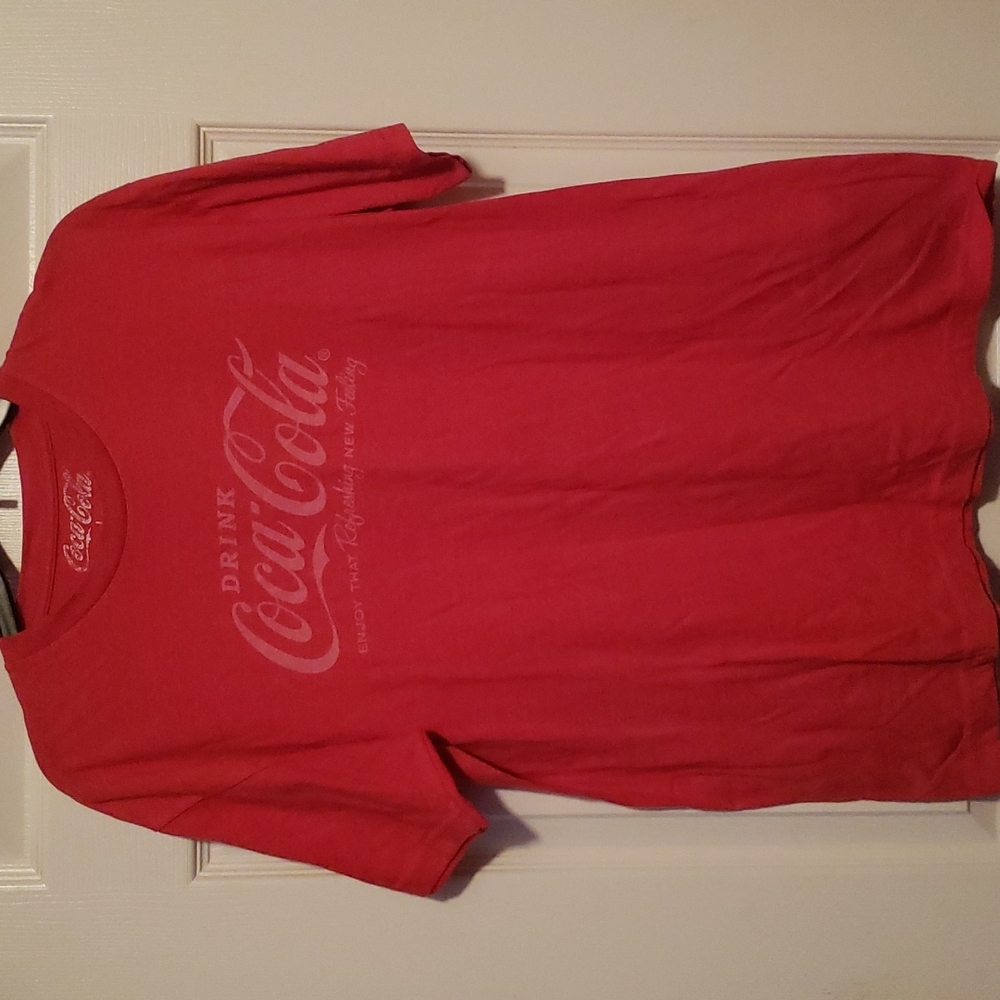 Coca-Cola shirt L coke shirt